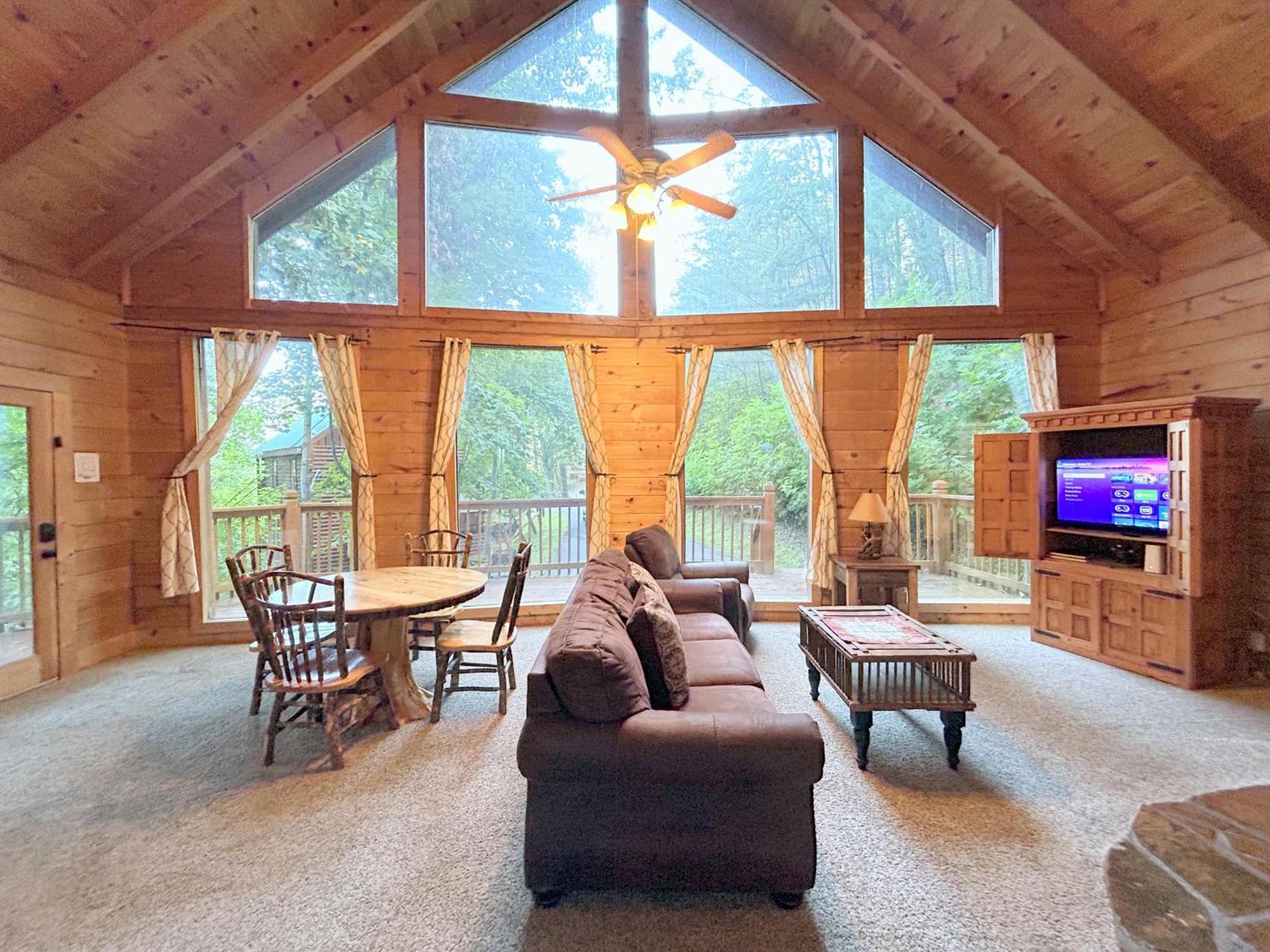 Wild Turkey "The Perfect Getaway" Pigeon Forge Exterior foto