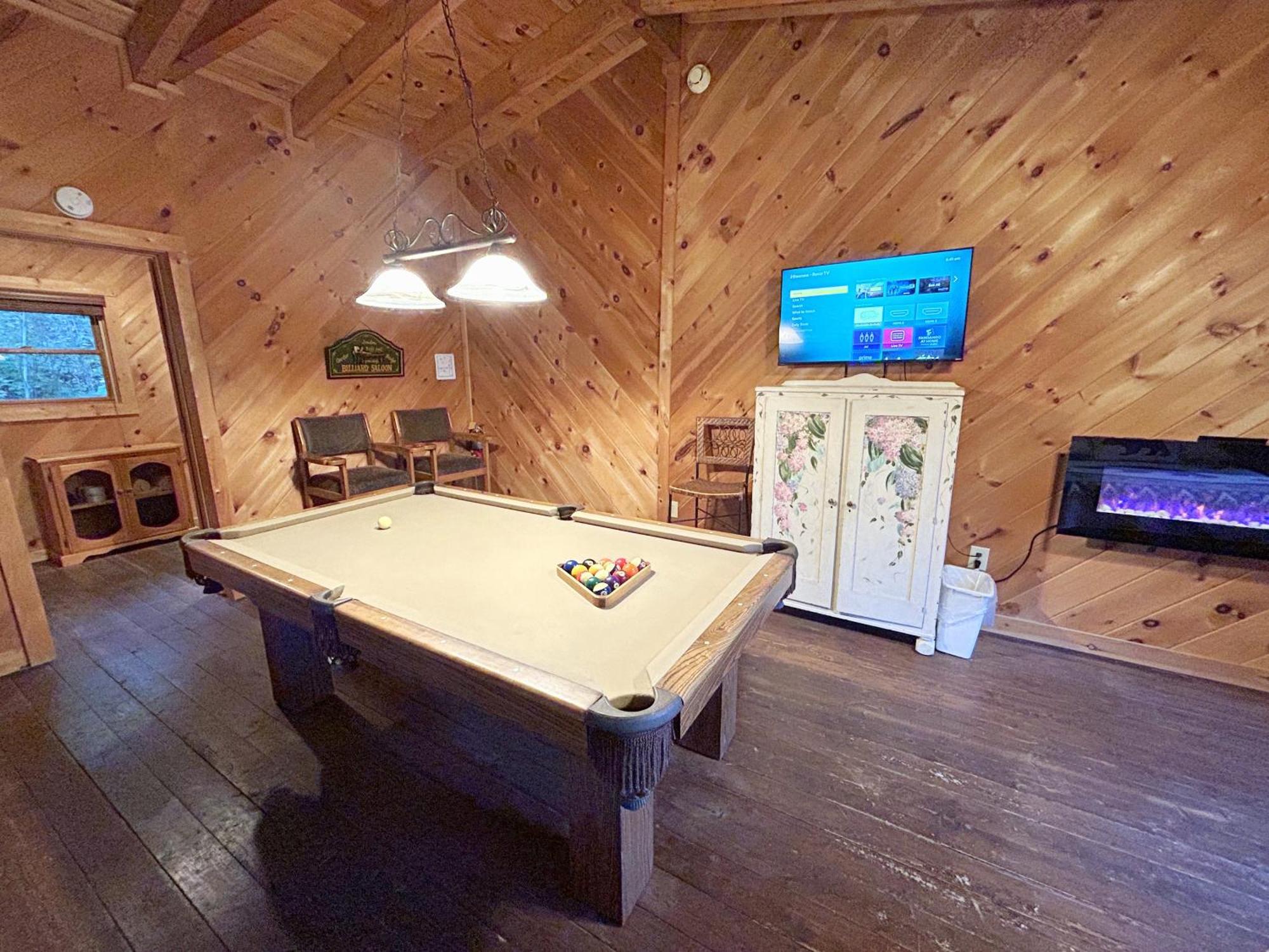 Wild Turkey "The Perfect Getaway" Pigeon Forge Exterior foto